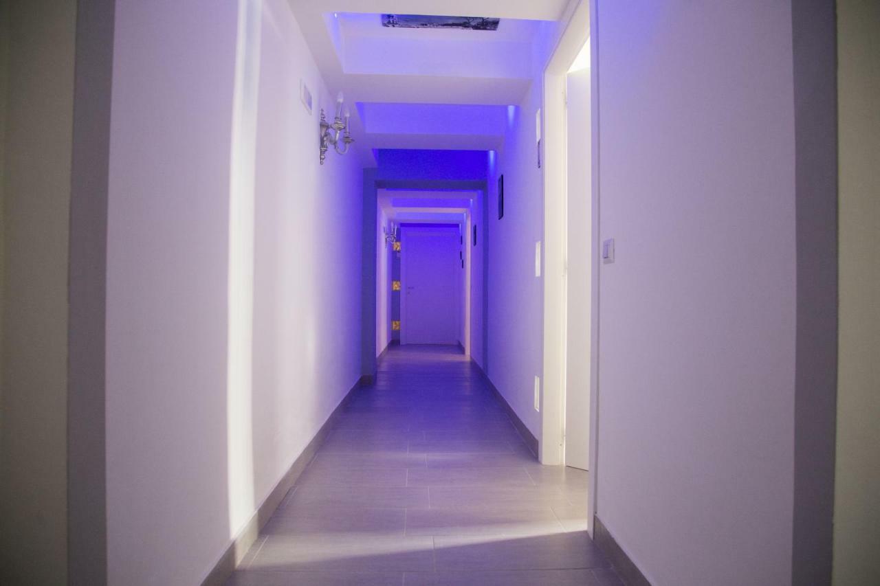 Vesuvius Luxury Suites ナポリ エクステリア 写真