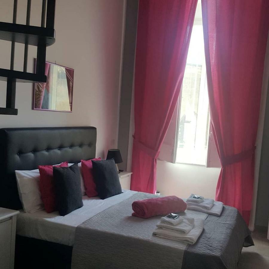 Vesuvius Luxury Suites ナポリ エクステリア 写真